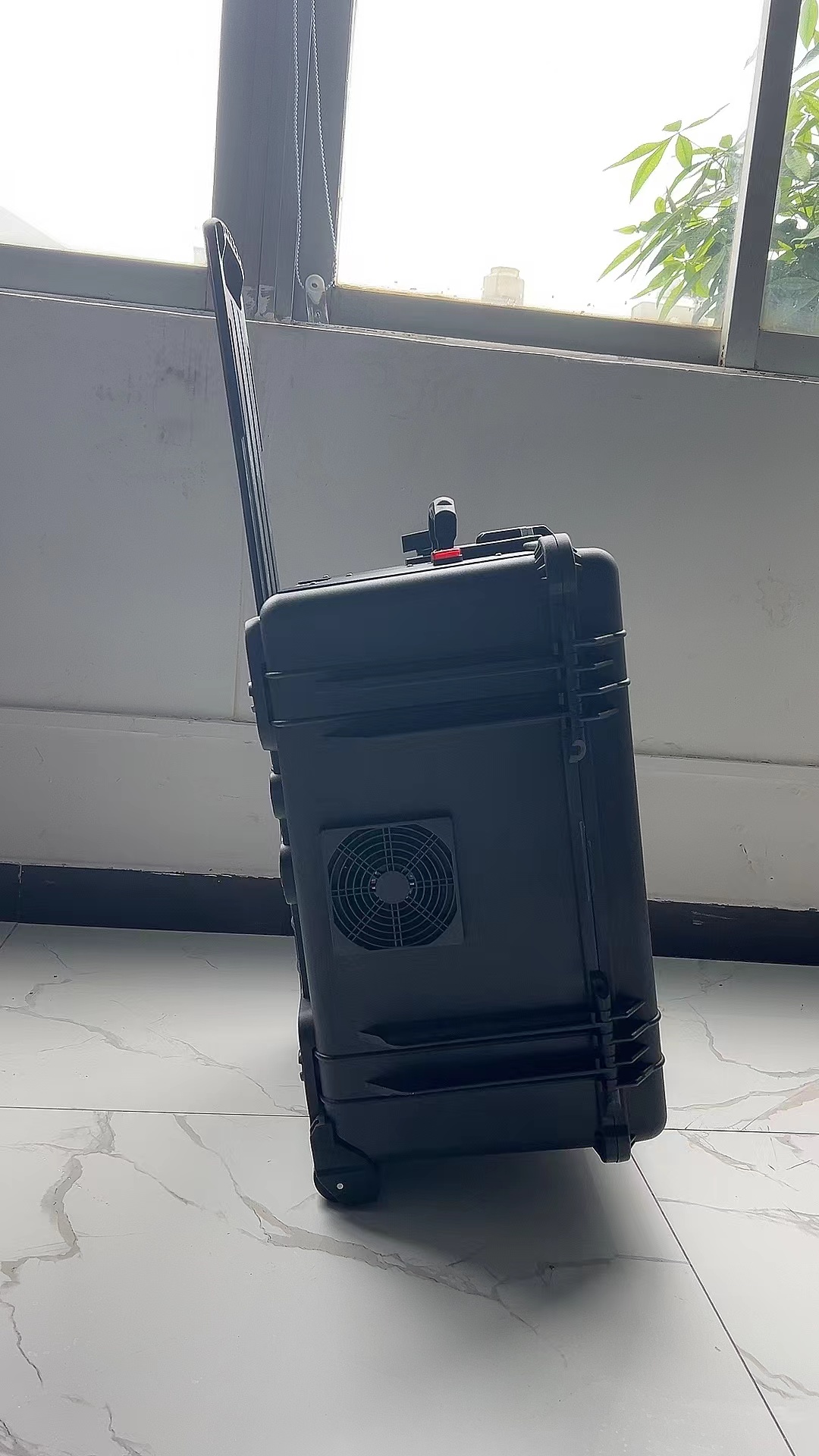 长汀手拉箱型移动通信干扰器